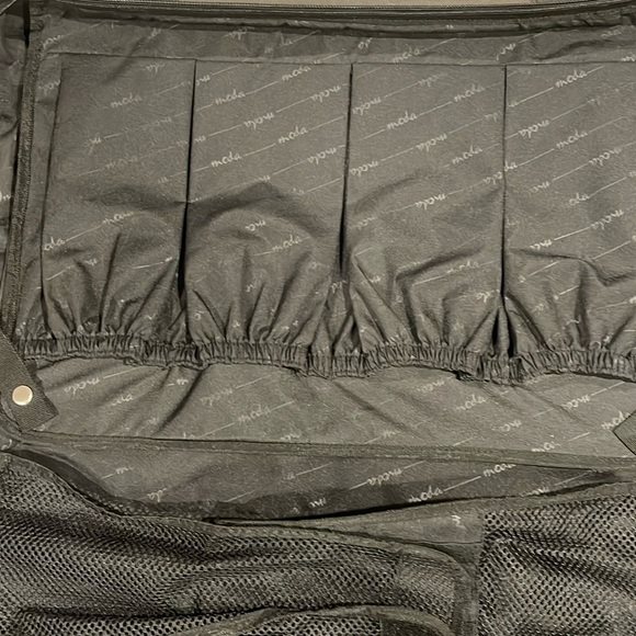MODA Garment/Suit Bag in Grey - Picture 4 of 8